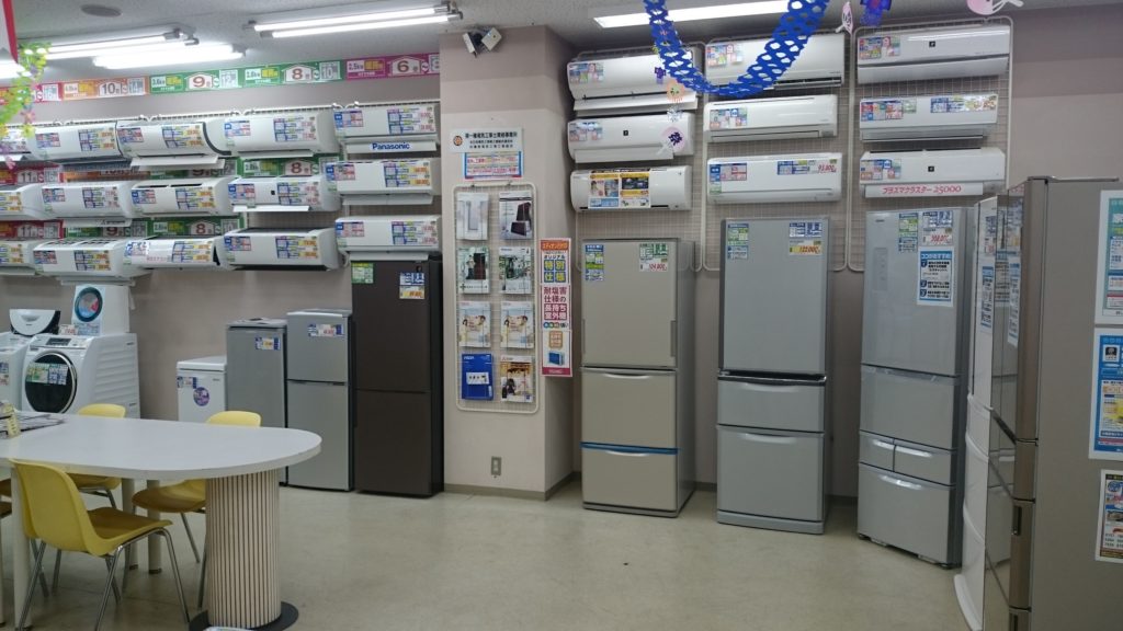 店内写真（冷蔵庫ｴｱｺﾝ）